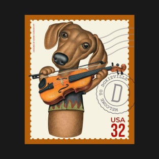 Cute Doxie playing violin T-Shirt