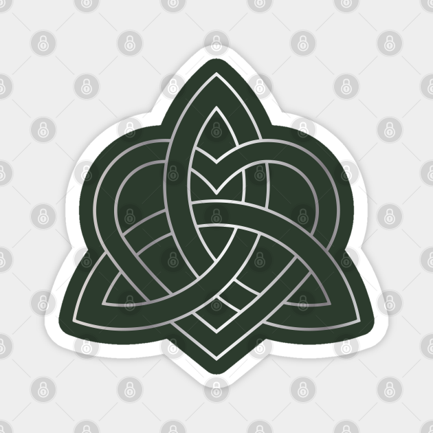 Celtic Trinity Knot. Celtic Triquetra with heart. Celtic Knot