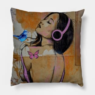 High notes Pillow