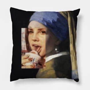 Girl with a Pearl Earring x Lana del rey Pillow