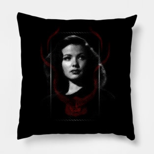 Femme fatale Pillow