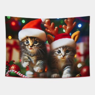 Cute kittens with Santa Claus and reindeer hats and Christmas tree Tapestry