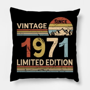 Vintage Since 1971 Limited Edition 52nd Birthday Gift Vintage Men's Pillow