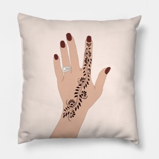 Henna Hands Hand Drawn - Mehndi - حناء Pillow