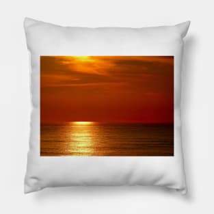 ericeira paradise Pillow