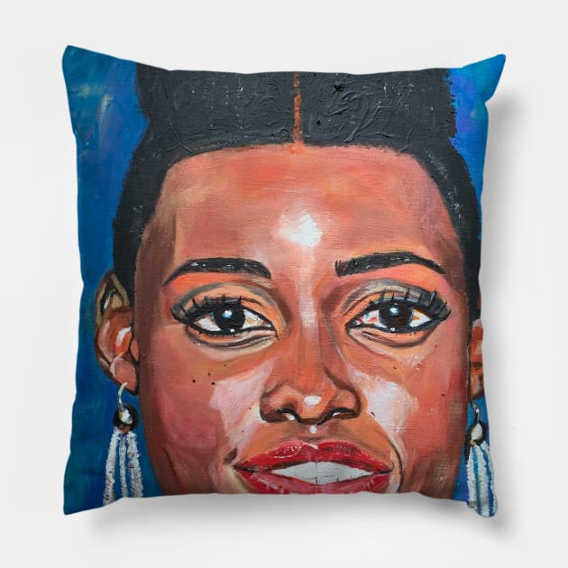 Lupita Nyong'o Mug, Hoodie Pillow by DeniseMorgan