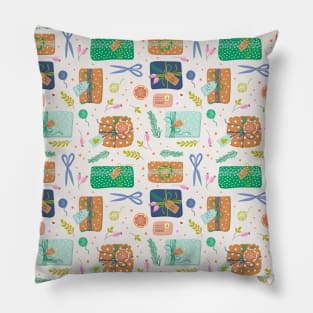 Christmas gift boxes pattern Pillow