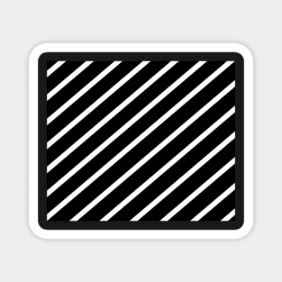 Diagonal lines - Black and white. Magnet