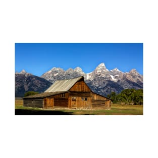 Old Barn in Mormon Row, Wyoming T-Shirt