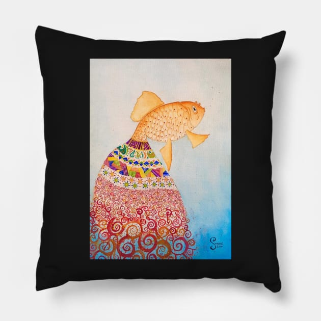 Mango the Goldfish Pillow by SStormes