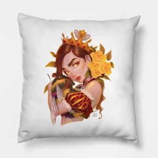 Queen bee Pillow