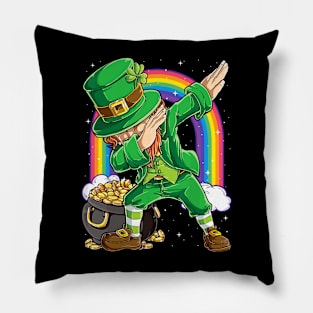 St Patricks Day Funny Dabbing Leprechaun Pillow