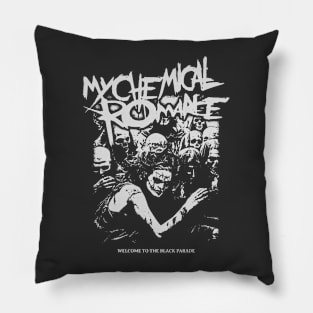 (FAN-ART) My Chemical Romance - "Welcome To The Black Parade" Pillow