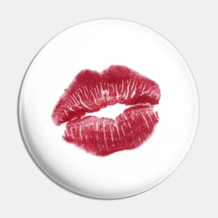 Kiss Pin