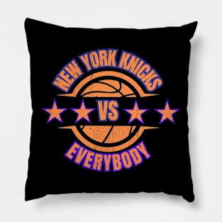 new york knicks vs  everybody Pillow