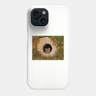 Mouse in a mossey hole Phone Case