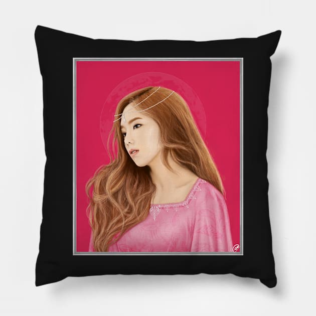 Taeyeon - Pink Princess Pillow by dangerbeforeyou