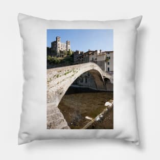 Dolceaqcua Pillow