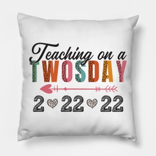 Happy Twosday Tuesday February 22nd 2022 - Funny 2/22/22 Souvenir Gift Pillow