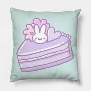 Kawaii cake with bunny Pillow