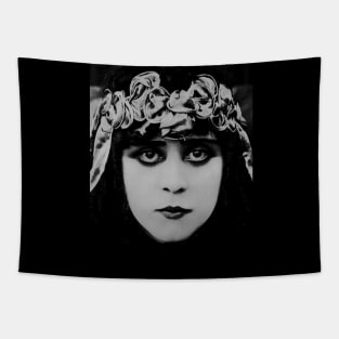 THEDA BARA - VAMPIRE QUEEN Tapestry