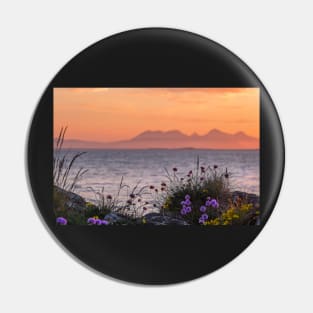 Hebridean sunset Pin