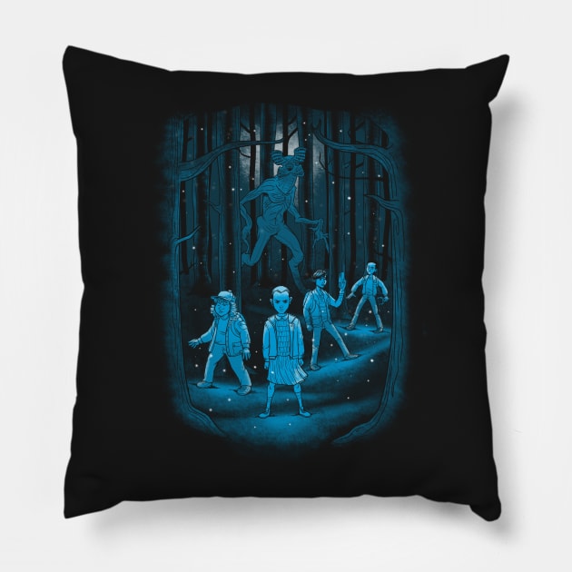 The upside down Pillow by Cromanart