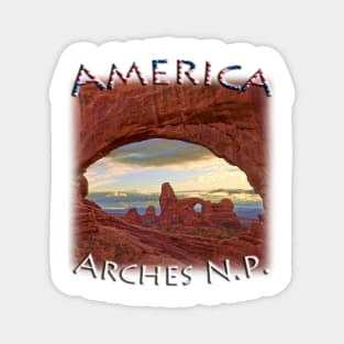 America - Utah - Arches National Park, Turret Arch Magnet