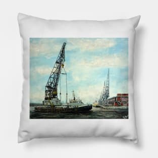 PLA CRANE SHIP SAMSON IN VICTORIA DOCKS  LONDON Pillow