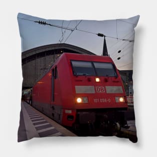 Cologne Station at night Pillow