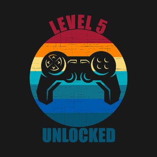 Level 5 Unlocked 5th Birthday 5 Year Old Gift T-Shirt