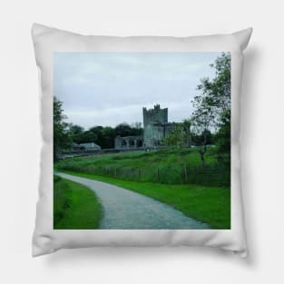 Abbey Pillow