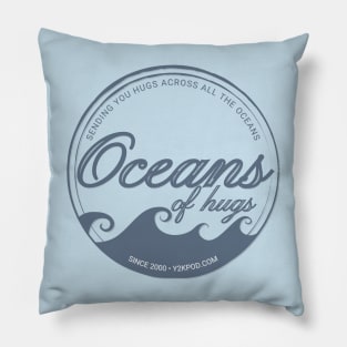 Oceans of hugs Pillow