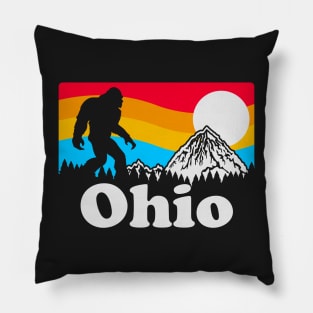 Ohio Bigfoot, Funny Sasquatch Ohio State National Parks Humor Sci-Fi Retro Mansfield Pleasant Hill Pillow