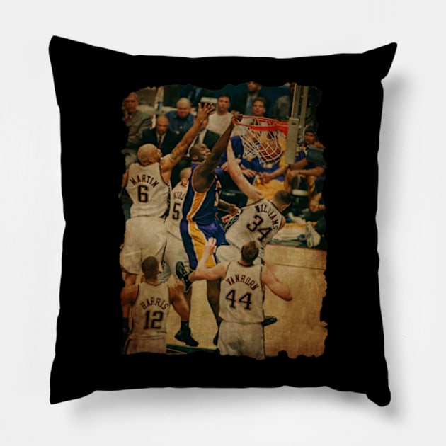 Shaquille O'Neal vs Brooklyn Nets Team Vintage #2 Pillow by CAH BLUSUKAN