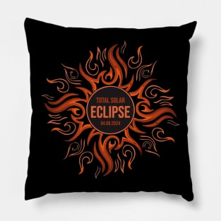 Aesthetic Art Eclipse Pillow