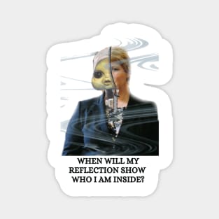 Reflection || Mulan Slitheen Magnet