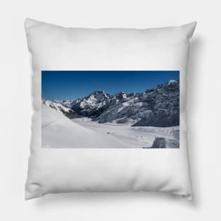 Aoraki/Mt Cook from Tasman Glacier Pillow