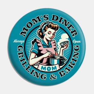 MOM'S DINER Pin