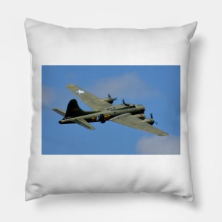 B-17 Flying Fortress Pillow