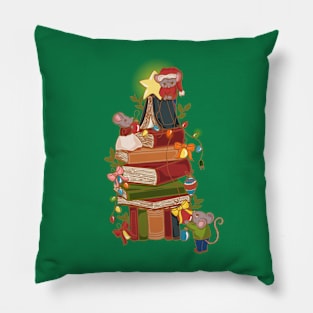 Christmas and books Pillow