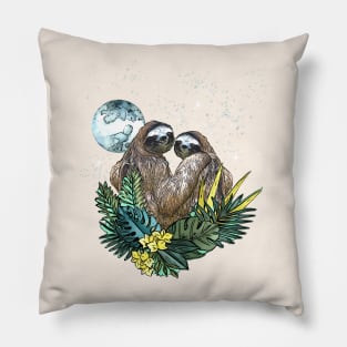 Sloths in love, lovers couple cute Pillow