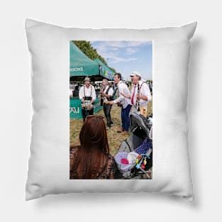 Here is the 111.000 th photo  (24.07.2104 !) FZ 1000 by Olao Olavia Pillow