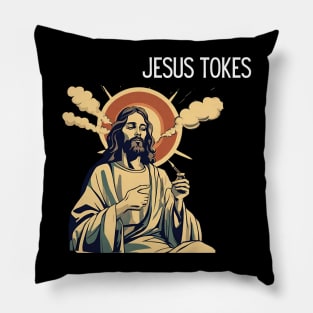 JESUS MEME - Divine Hits: Jesus tokes Pillow