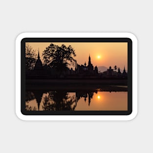 Sukhothai historical park, Wat Mahathat ruins at sunset Magnet