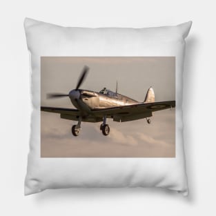 Sunset Spitfire landing Pillow