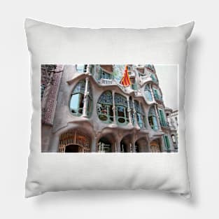 Casa Battlló Pillow