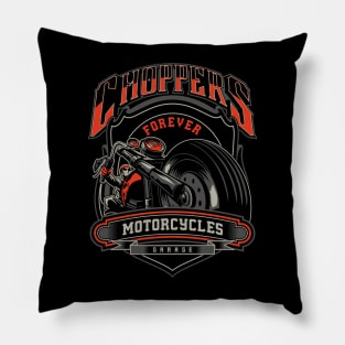 Choppers garage Pillow