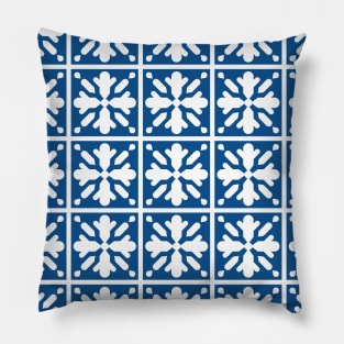 Geometric Mediterranean pattern Pillow