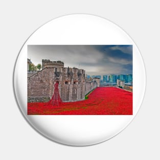 Tower of London Red Poppies Pin